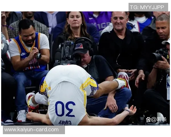 库里上半场表现分析7投3中三分命中率不佳正负值为负5如何影响比赛走势